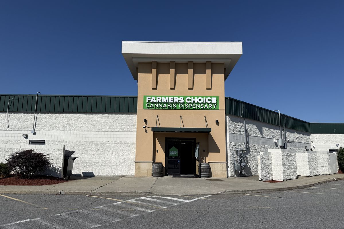 Farmers Choice cannabis dispensary storefront in Fishkill, NY